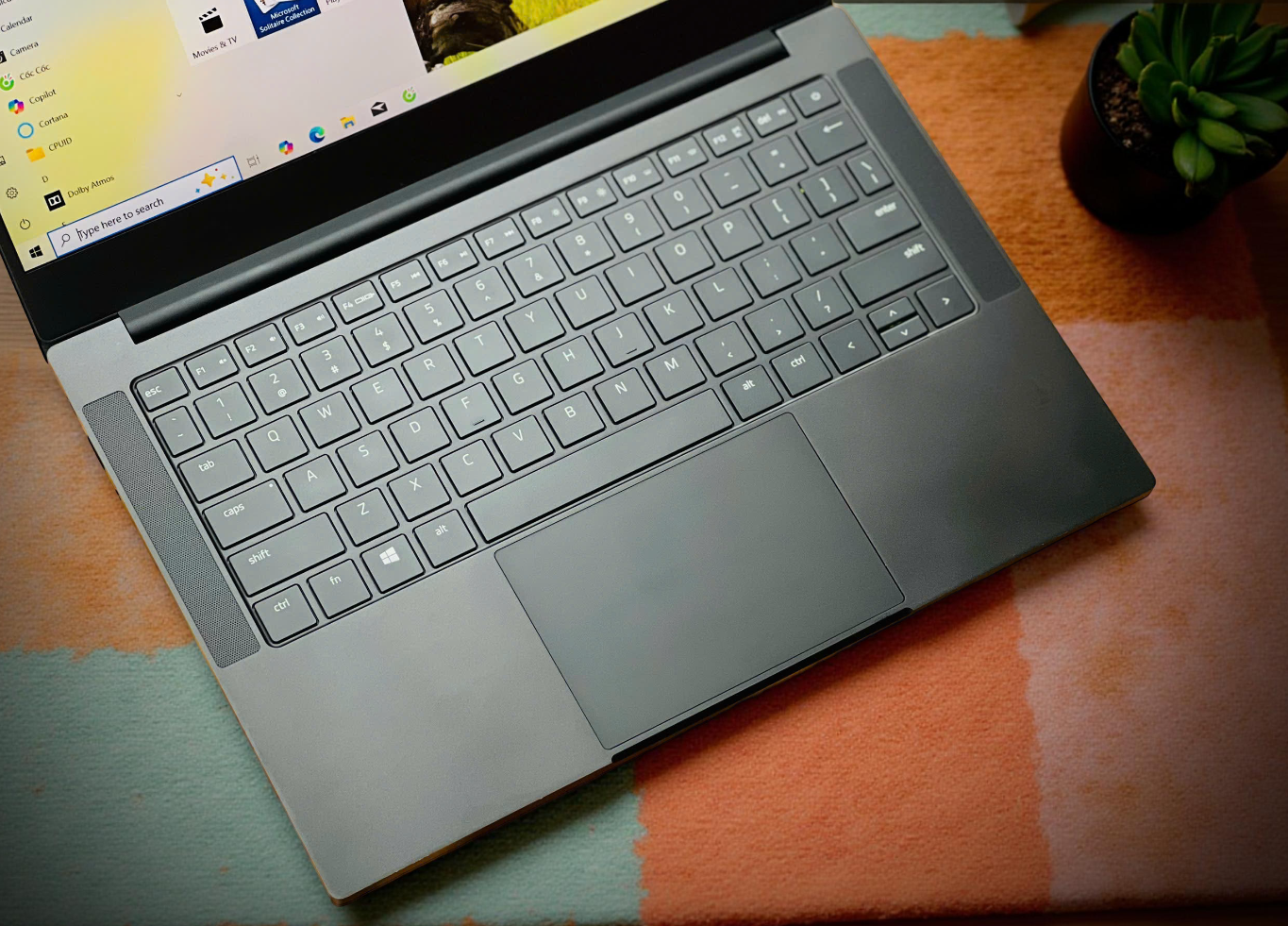 LAPTOP RAZER BLADE STEALTH 13 i7 1065G7 GTX 1650Ti 4GB 13.3 INCH 120HZ ĐỒ HỌA CHƠI GAME MỎNG NHẸ GIÁ RẺ4