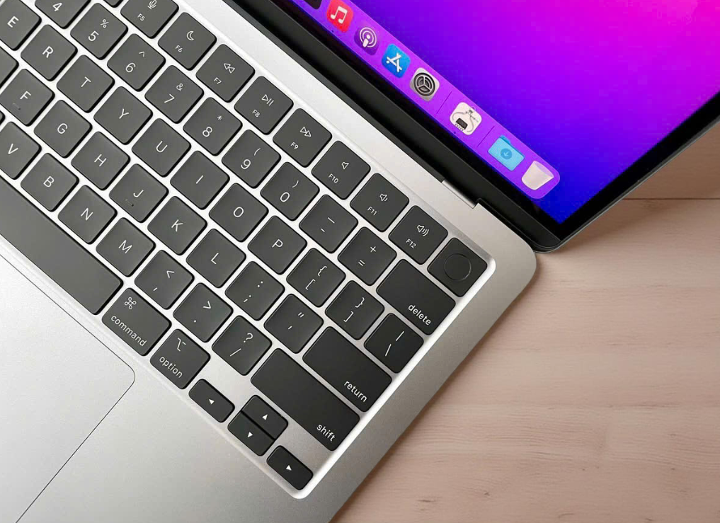 MACBOOK AIR M2 2022 MLY33SA-A RAM 8GB SSD 256GB 13.6INCH1