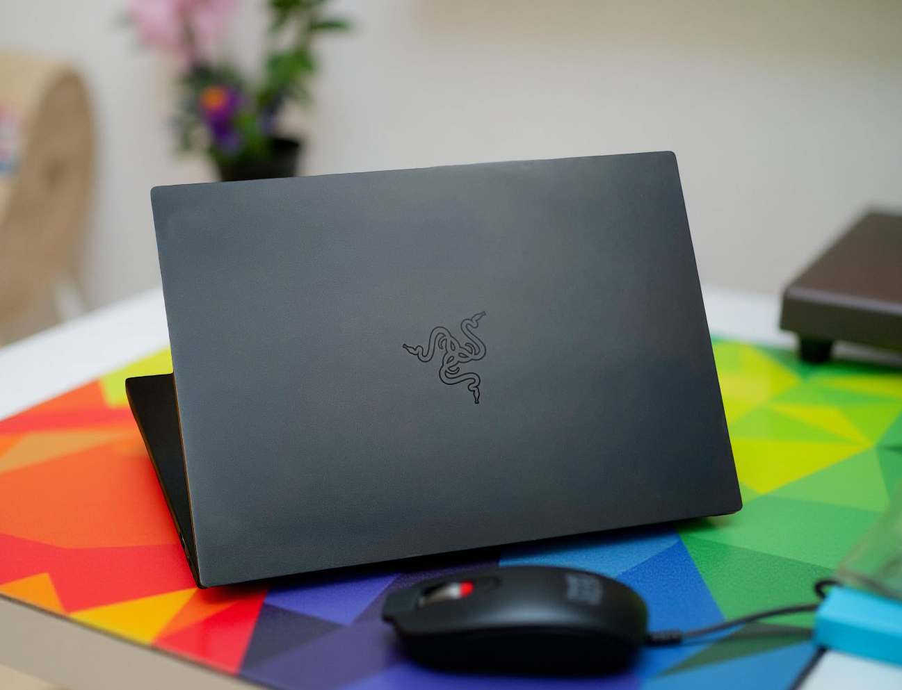 LAPTOP RAZER BLADE STEALTH 13 i7 1065G7 GTX 1650Ti 4GB 13.3 INCH 120HZ ĐỒ HỌA CHƠI GAME MỎNG NHẸ GIÁ RẺ2