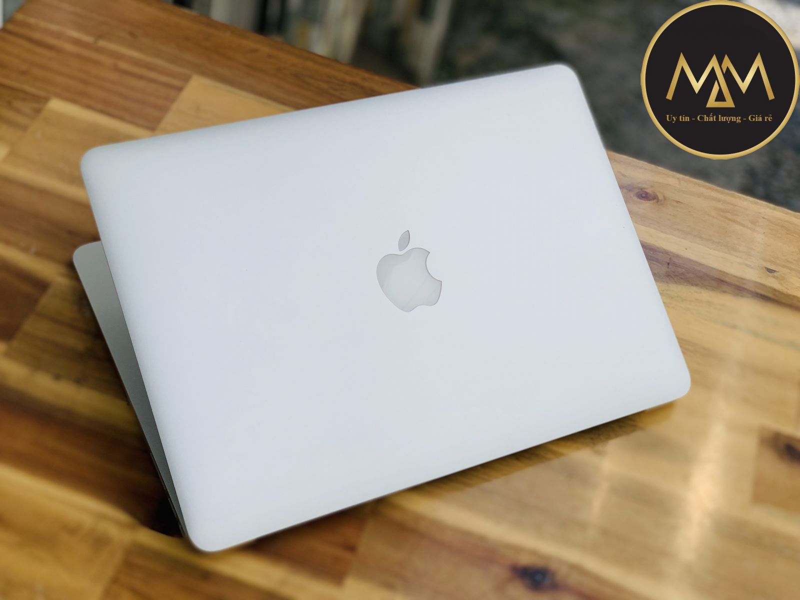 Địa chỉ bán Macbook cũ giá rẻ tốt 