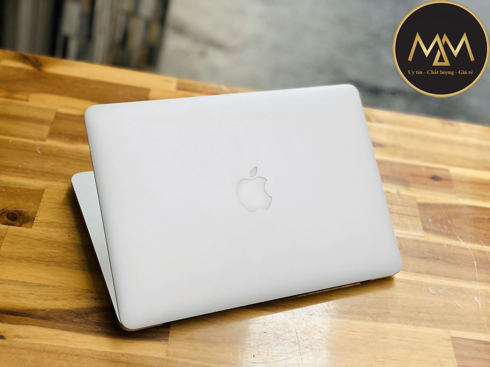 Địa chỉ bán Macbook cũ giá rẻ tốt 