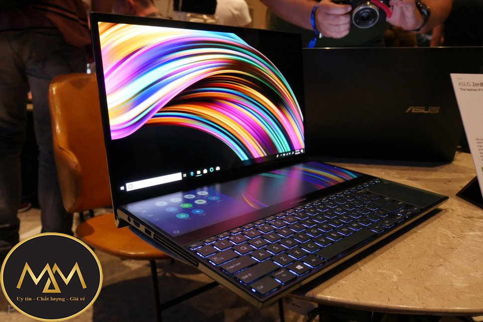 Thay màn hình laptop lấy liền Phú Nhuận