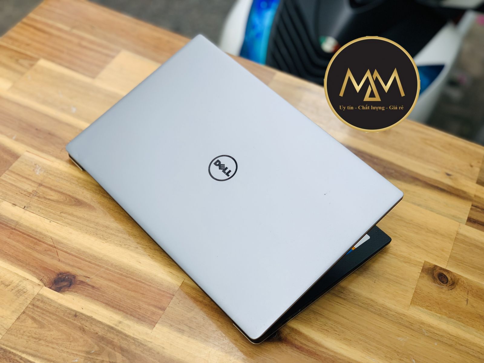 Dell XPS 13 9350 i5 6300U giá rẻ