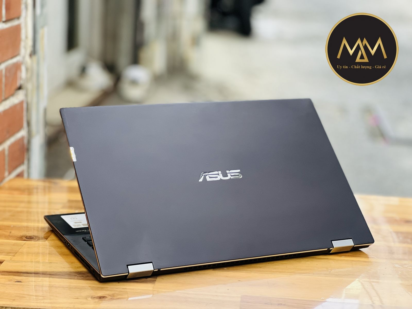 ASUS ZENBOOK FLIP 15 UX564  I7 1165G7