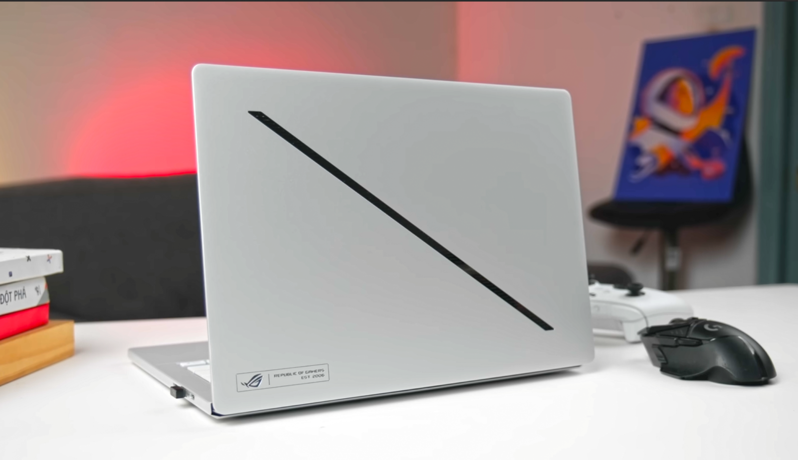 ASUS ROG ZEPHYRUS G14 GA403 2024