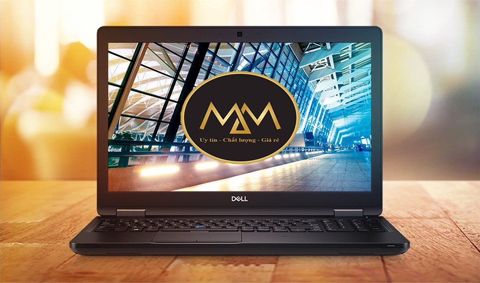 Hình ảnh Dell Latitude E5590 i7 8650 Giá rẻ