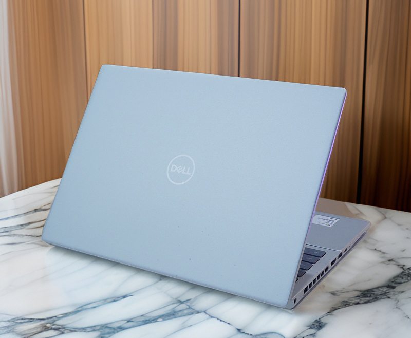 Dell Inspiron 14 Plus 7430 i7 13620H