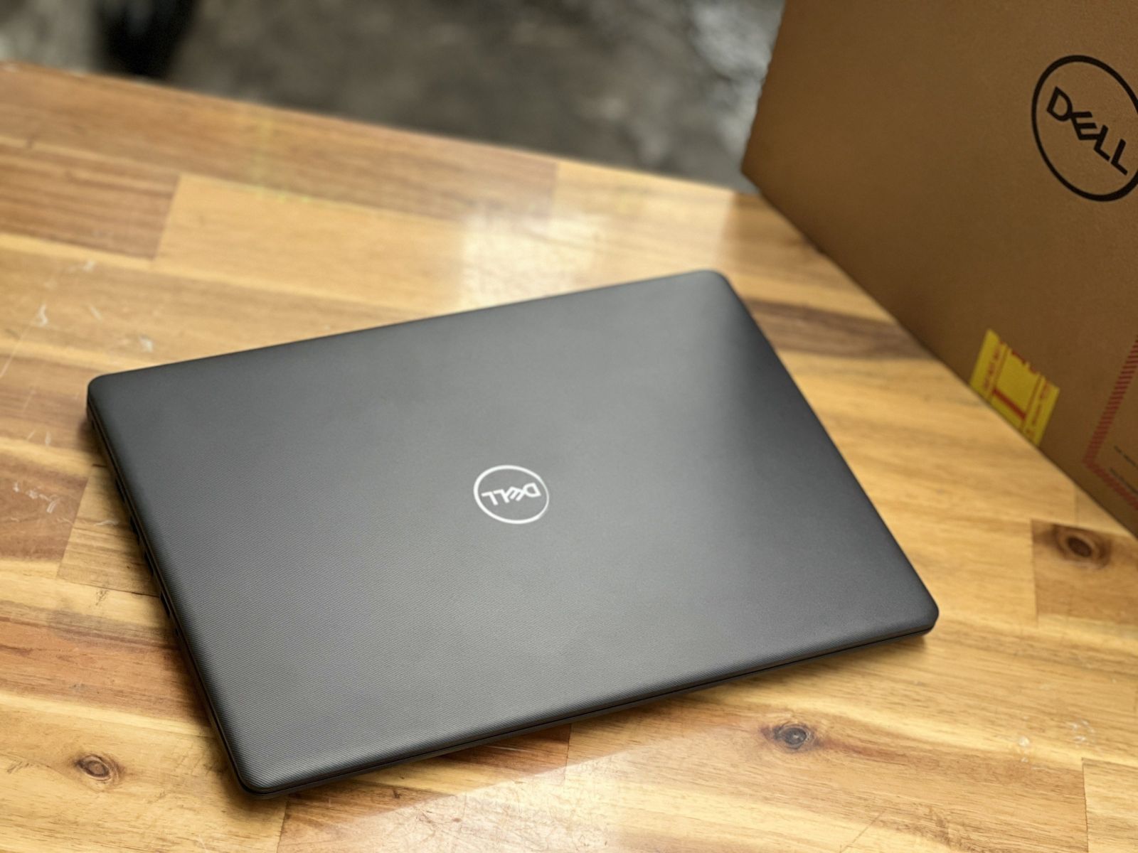Dell Vostro V3450 Ryzen 5 3500U/ Ram8G/ SSD512/ Vga AMD Radeon/ Chuyên Game Đồ Họa/ 14inch Full HD/ Giá rẻ