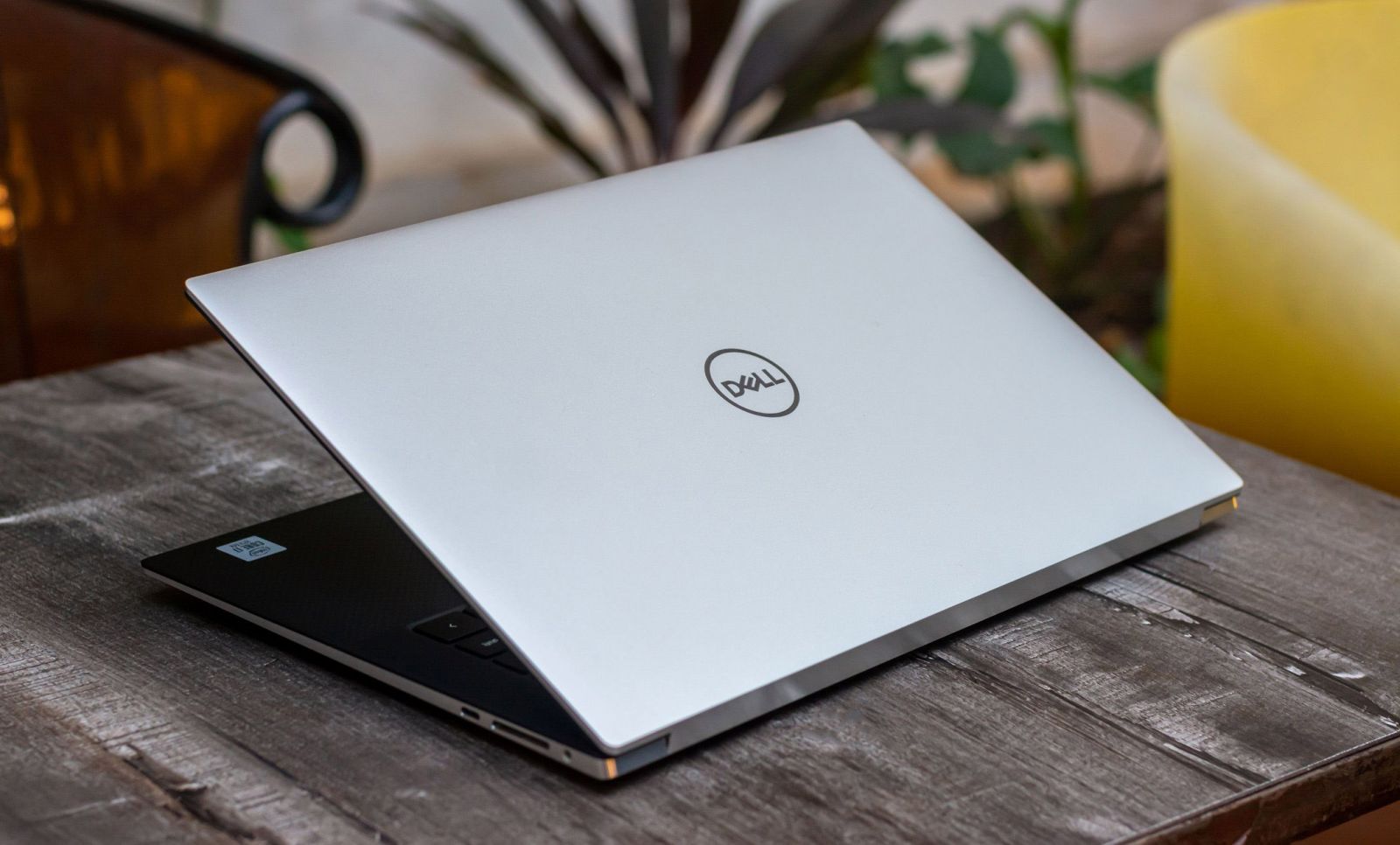 Dell XPS 15 9500 I7 10750H/ 16GB/ SSD 512GB/ Full HD GTX 1650TI 4GB/ Laptop Chuyên Đồ Họa/ Giá rẻ