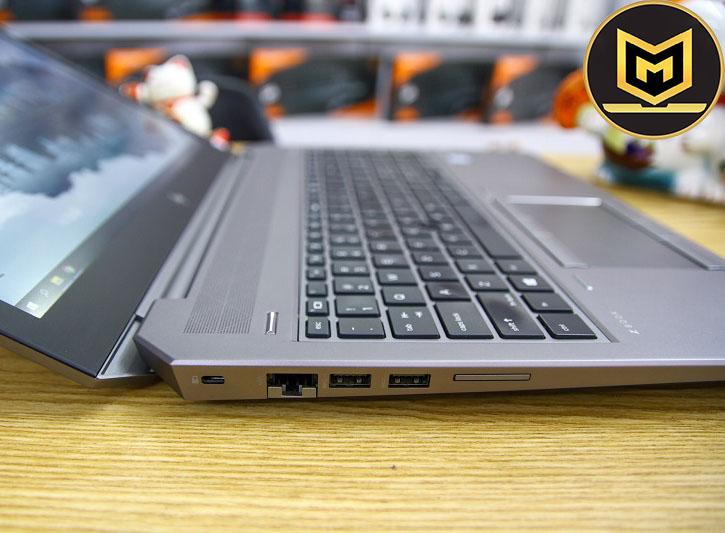 HP ZBOOK 15 G5 i7 8850H