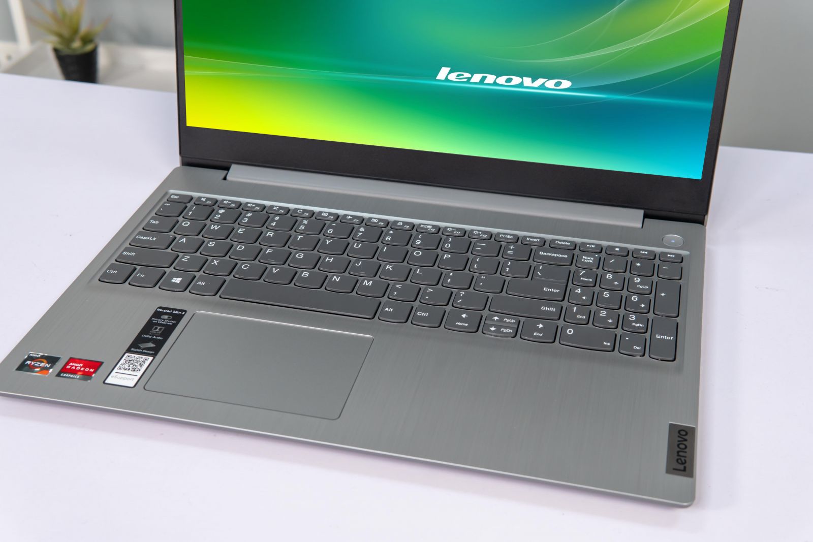 LENOVO IDEAPAD 3 RYZEN 5 3500U