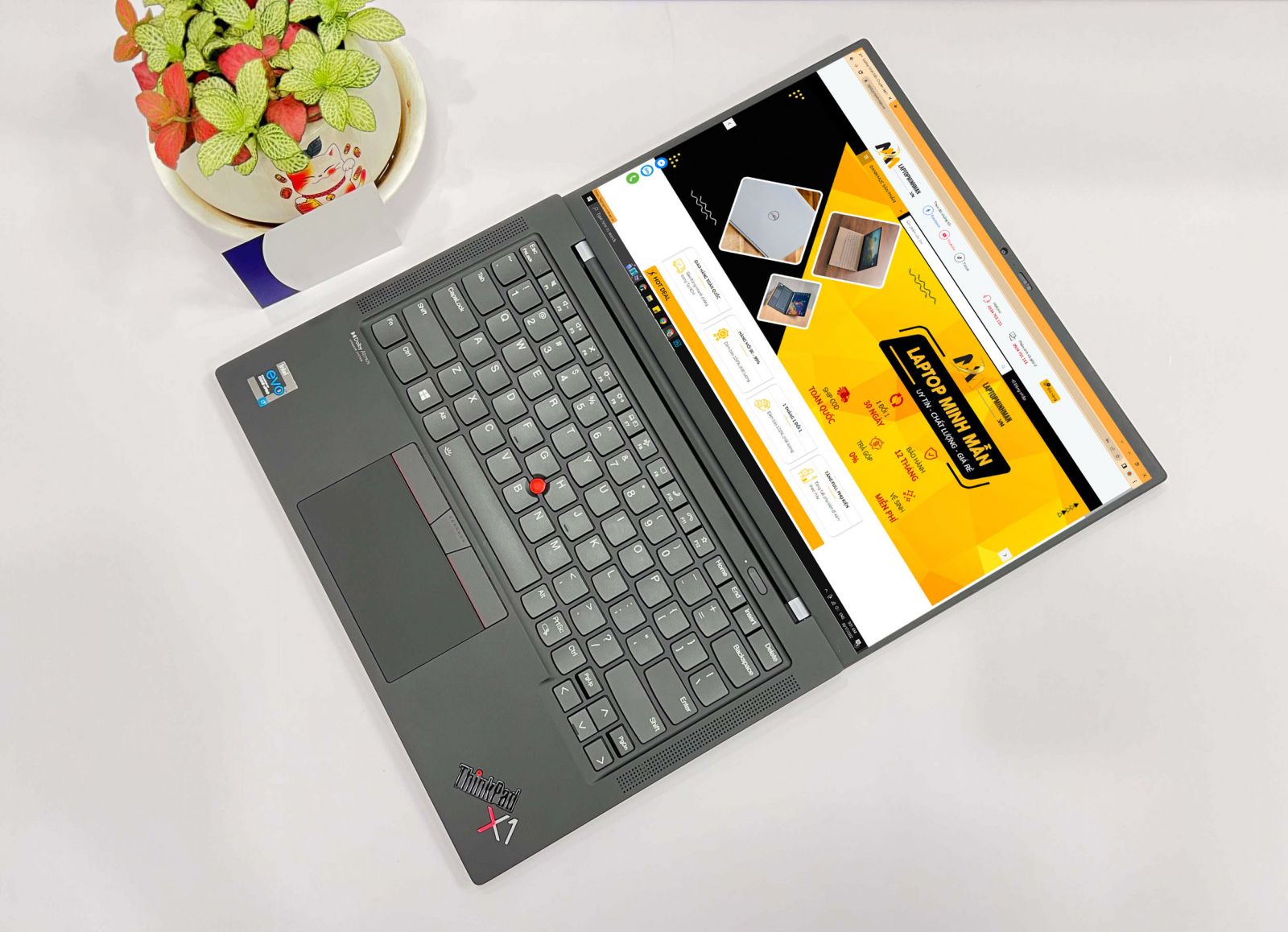 LENOVO THINKPAD X1 CARBON GEN 9
