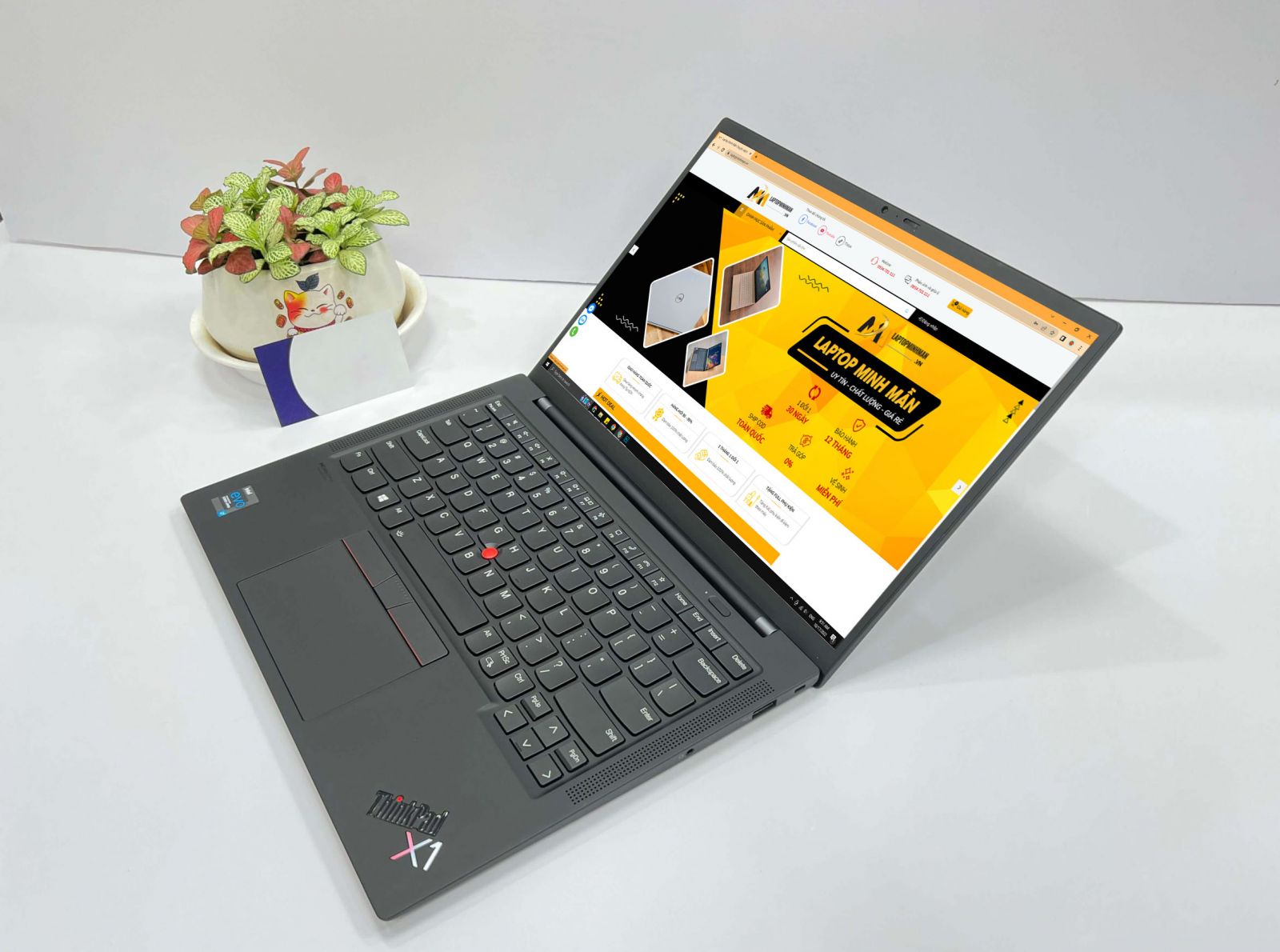 LENOVO THINKPAD X1 CARBON GEN 9