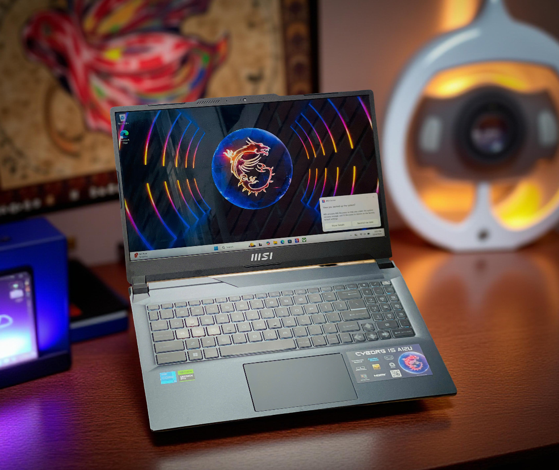 MSI CYBORG 15 A12UCX i5 12450H