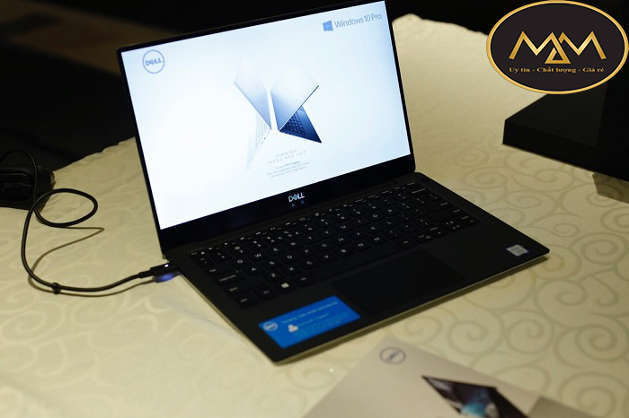 Thay màn hình laptop Dell giá rẻ Tân Bình
