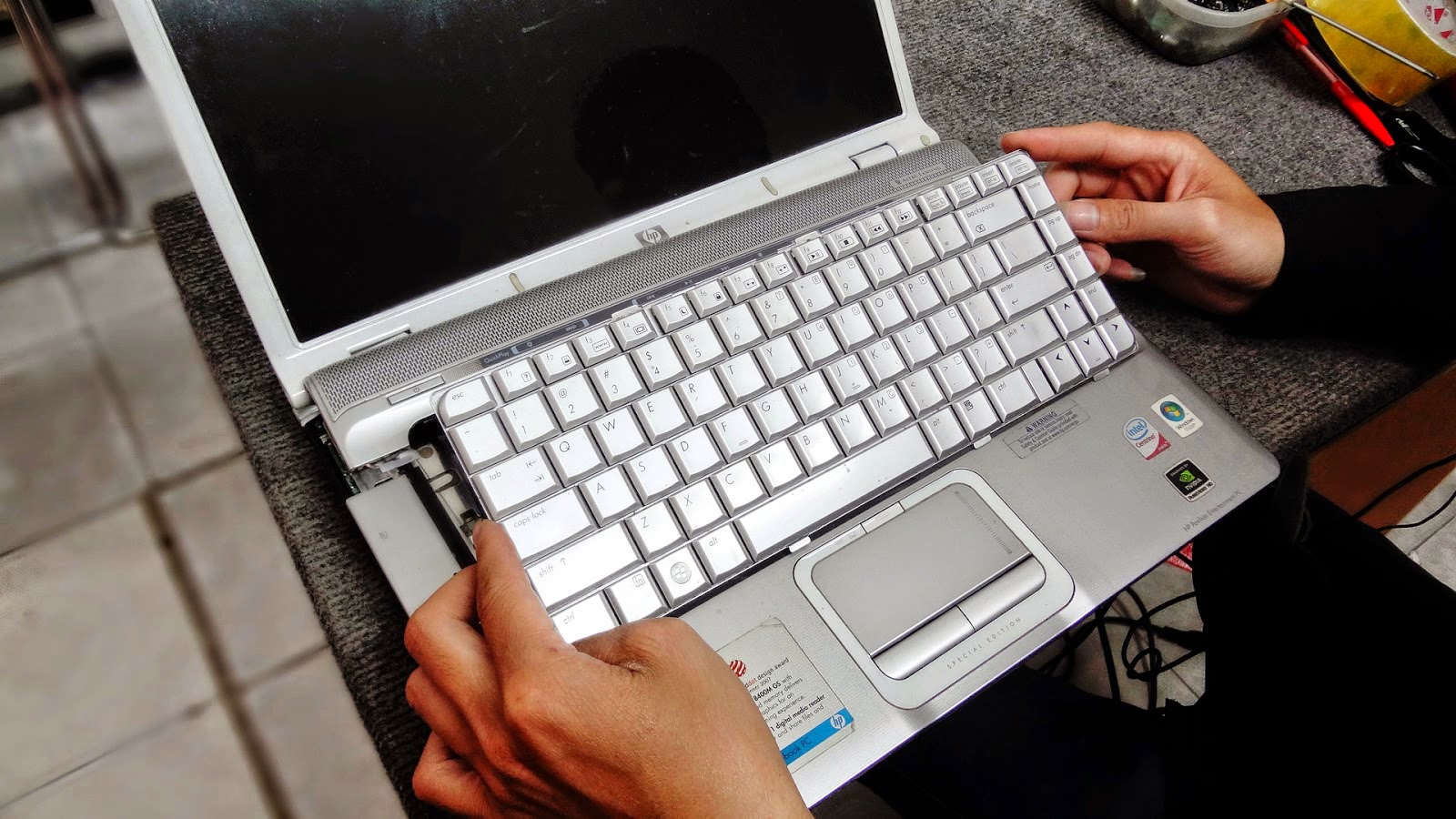 Thay-bàn-phím-laptop-quận-12