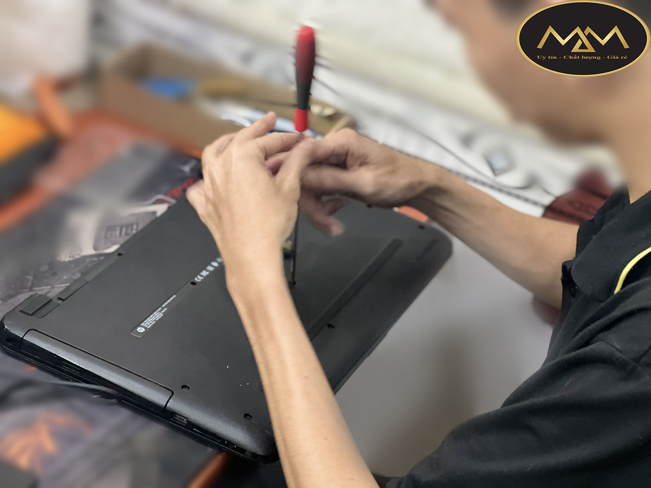 Thay-màn-hình-Sony-Vaio-giá-rẻ-quận-12
