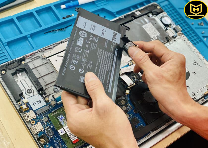 Thay-pin-laptop-Dell-quận-8