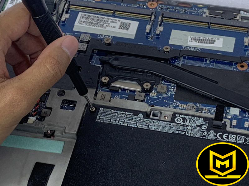 Thay-pin-laptop-HP-Quận-12