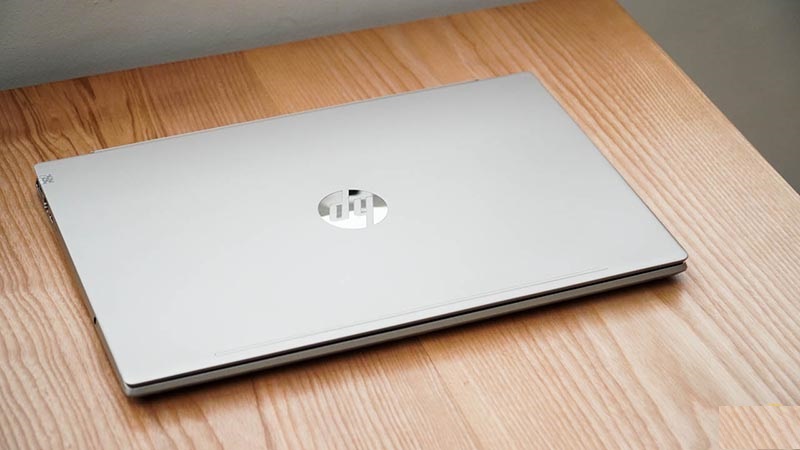  HP Pavilion 14 - i5 8250U giá rẻ