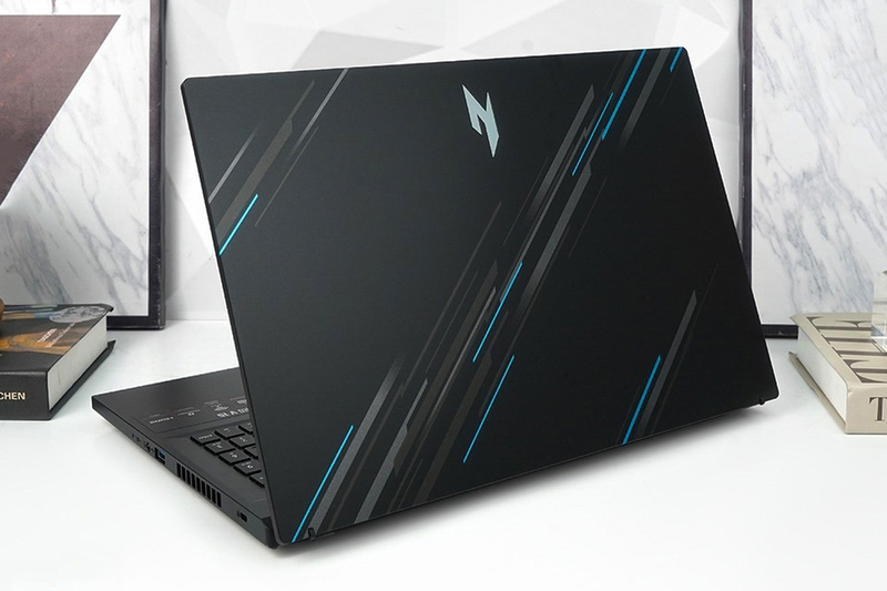 ACER NITRO V GAMING ANV15-51 i5 13420H