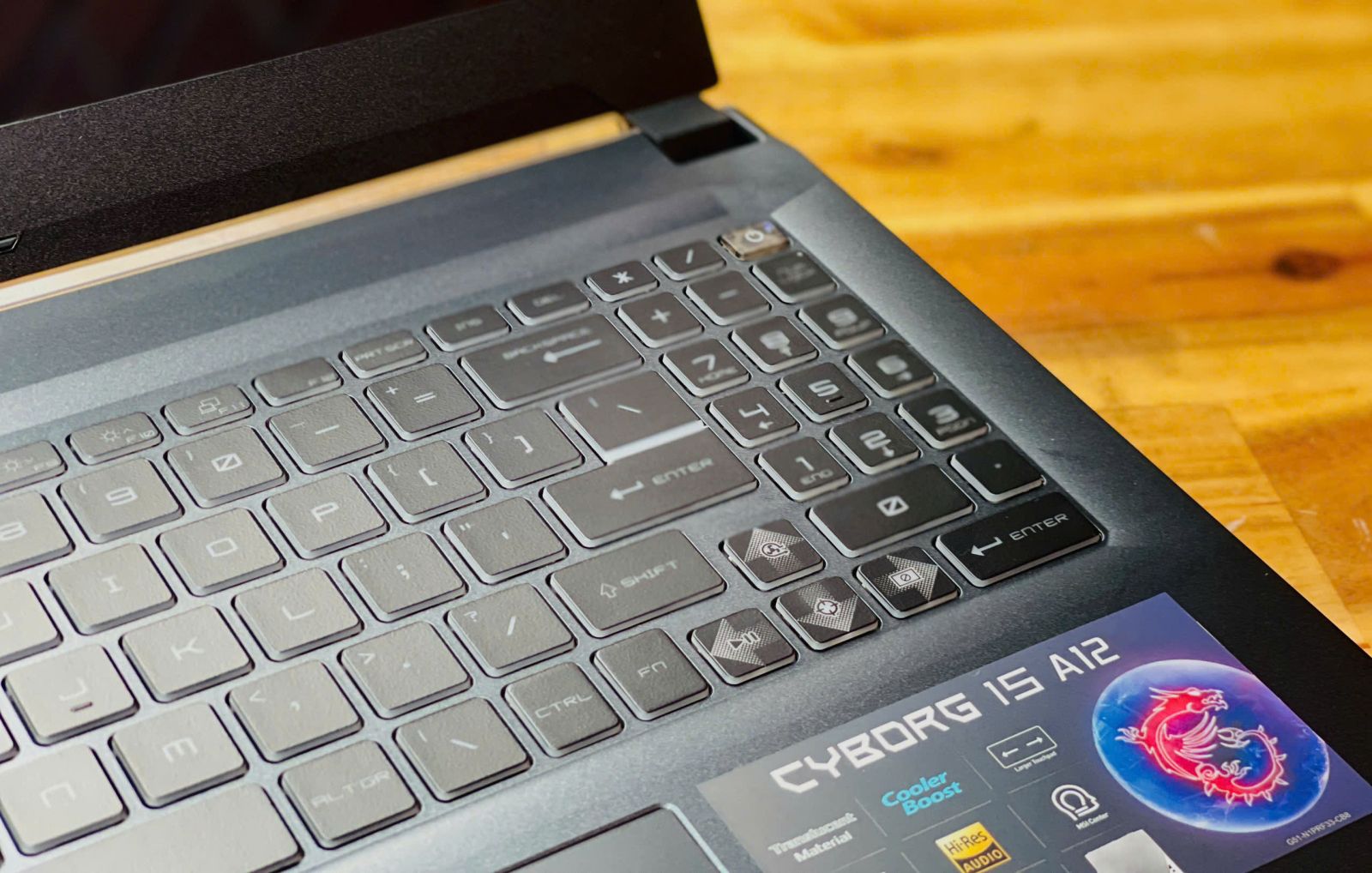 MSI CYBORG 15 A12VE i5 12450H