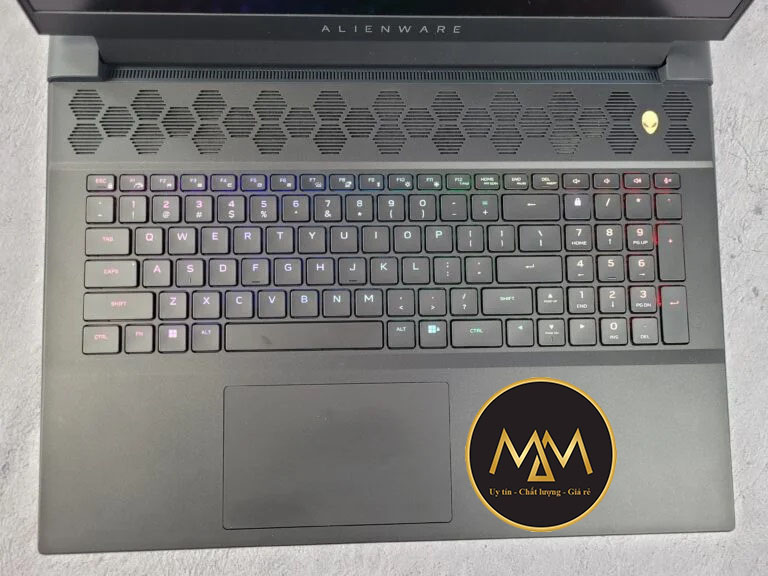 DELL ALIENWARE M18 R1 2023 I9 13900HX