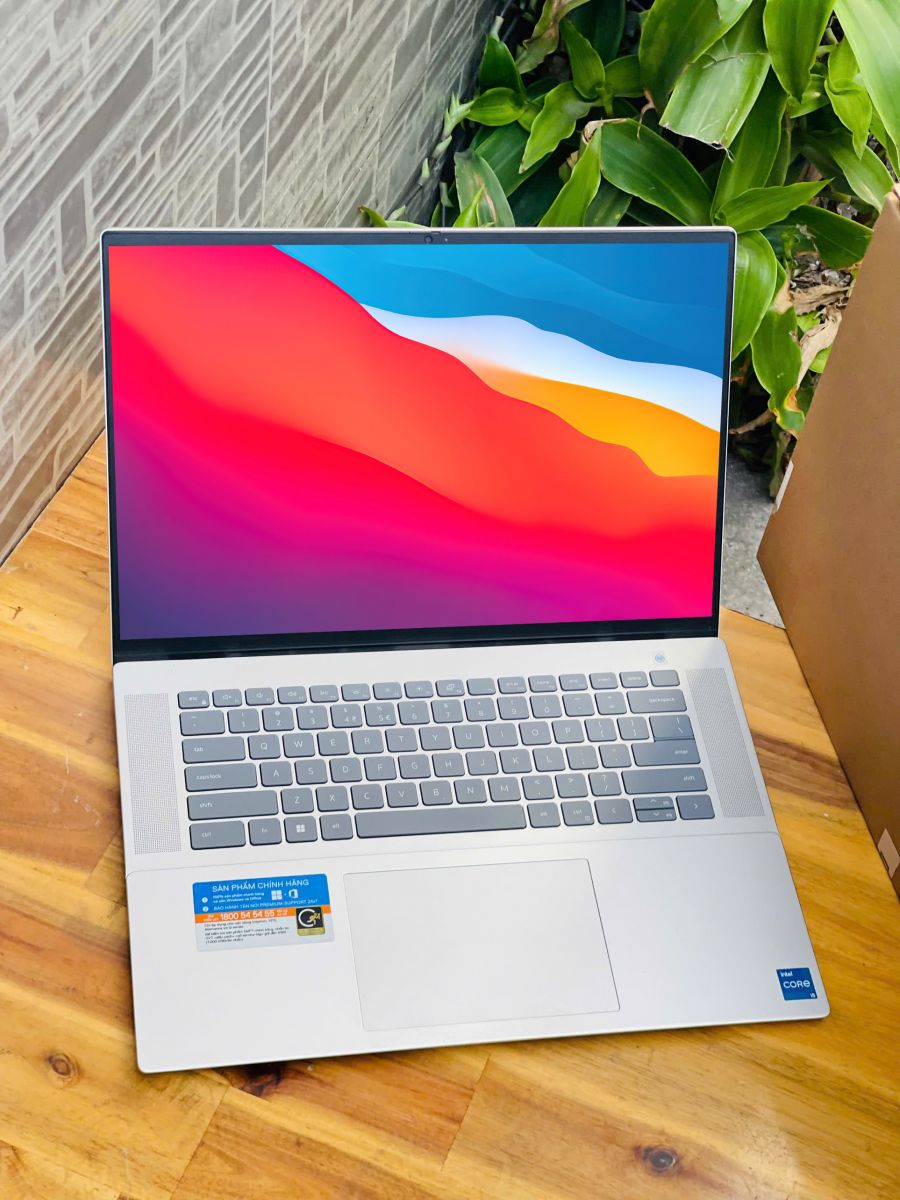 DELL INSPIRON 16 5620 i5 1240P