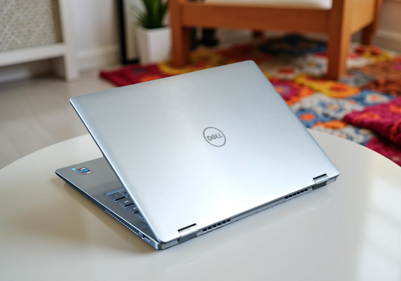 SO SÁNH DELL XPS 9310 VÀ DELL LATITUDE 9420