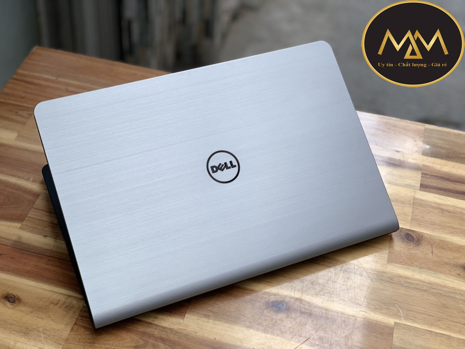 Laptop cũ chơi game dưới 10 triệu