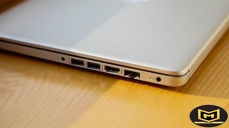 HP 348 G7 i5 10210U
