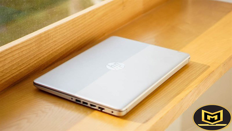 HP 348 G7 i5 10210U