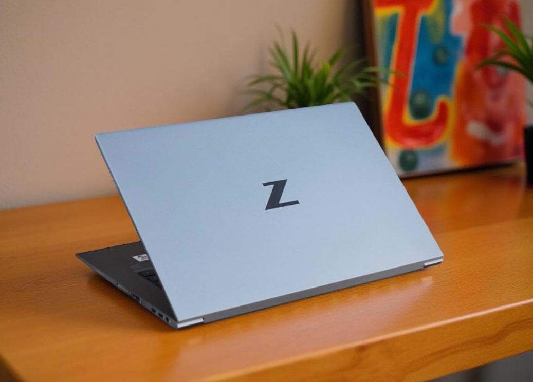 HP ZBOOK STUDIO 15 G7 i7 10850H