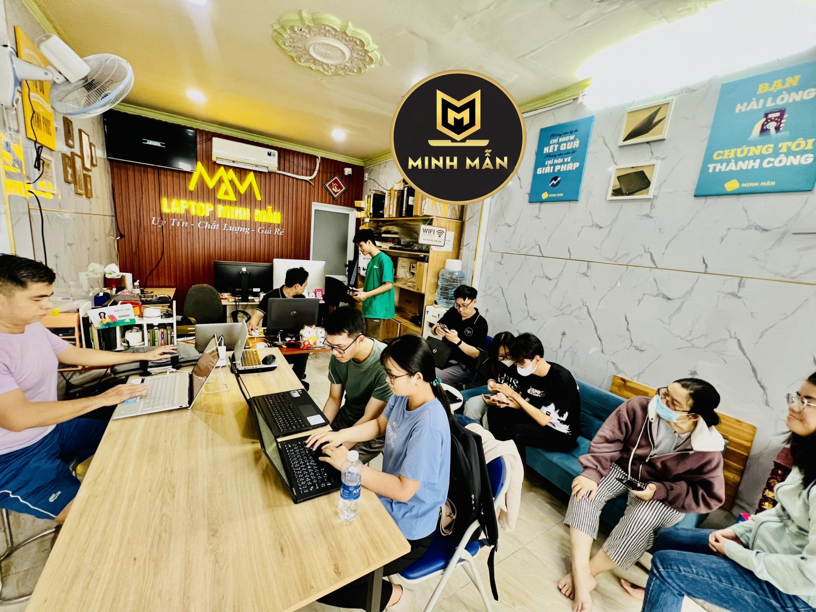 LAPTOP 15INCH MỎNG NHẸ DƯỚI 10 TRIỆU ĐÁNG MUA