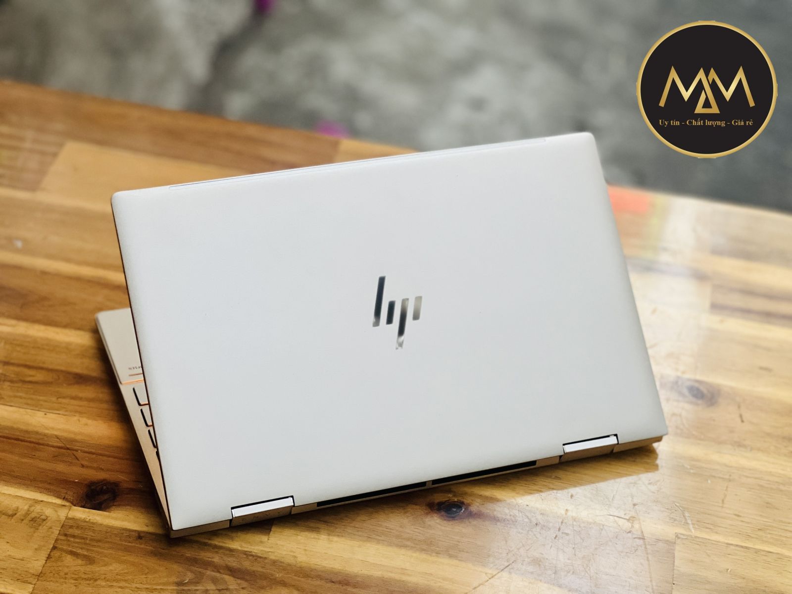 laptop-HP-dành-cho-học-sinh