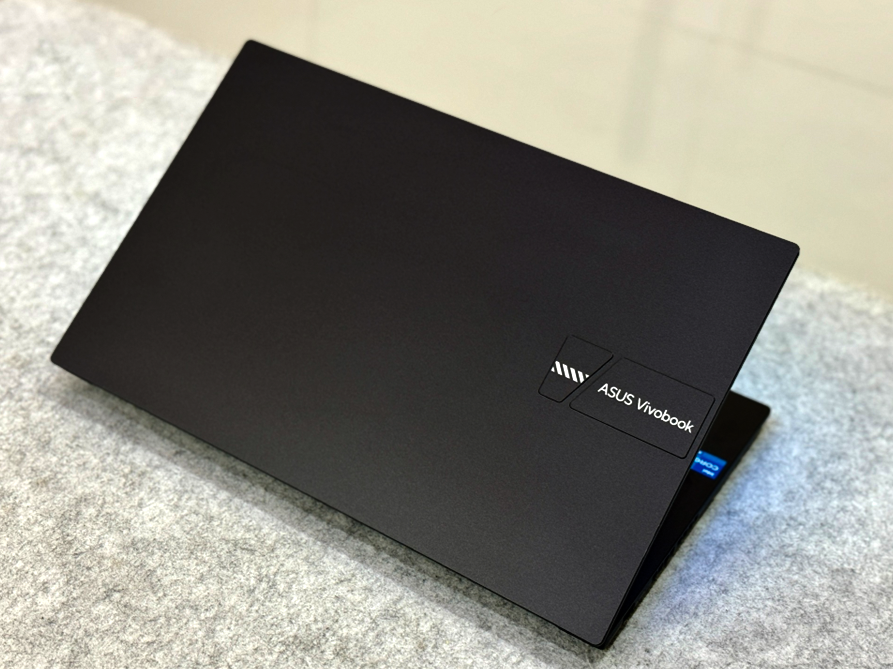 ASUS VIVOBOOK 15 OLED i5 13500H