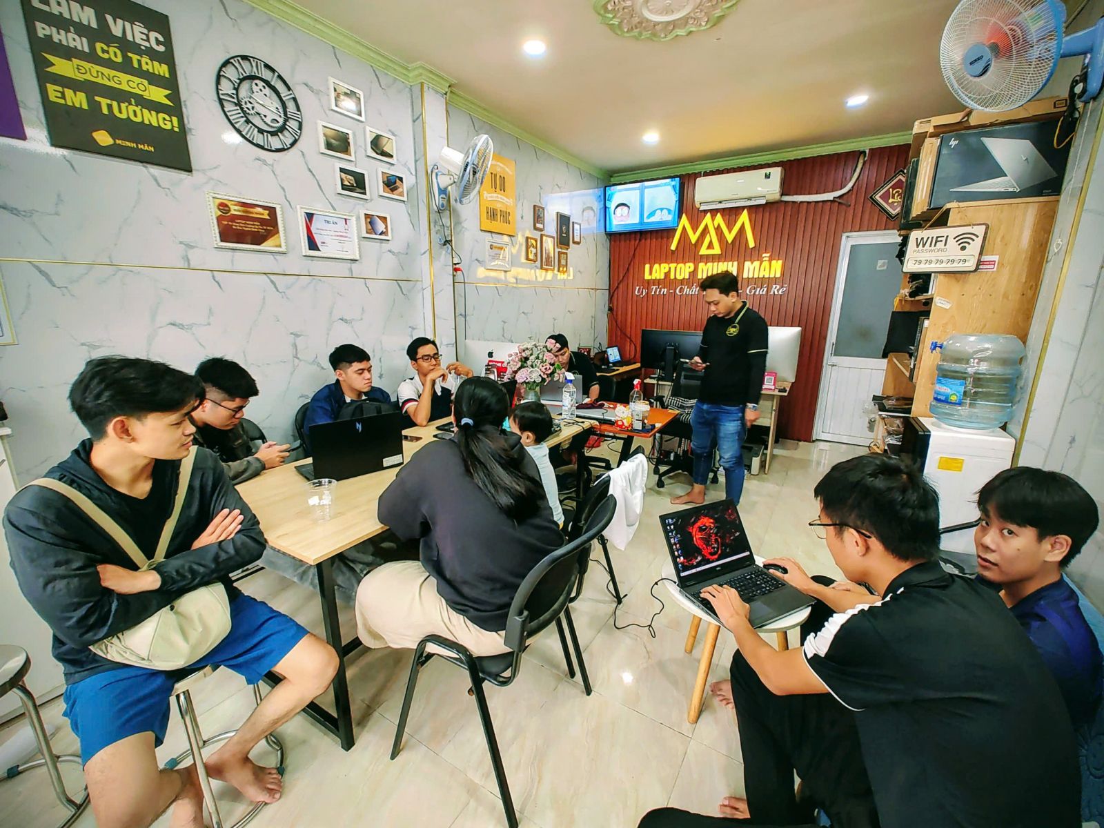 LAPTOP CŨ BÌNH DƯƠNG