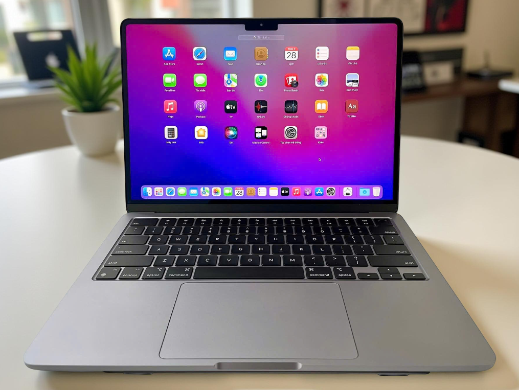 MACBOOK AIR M2