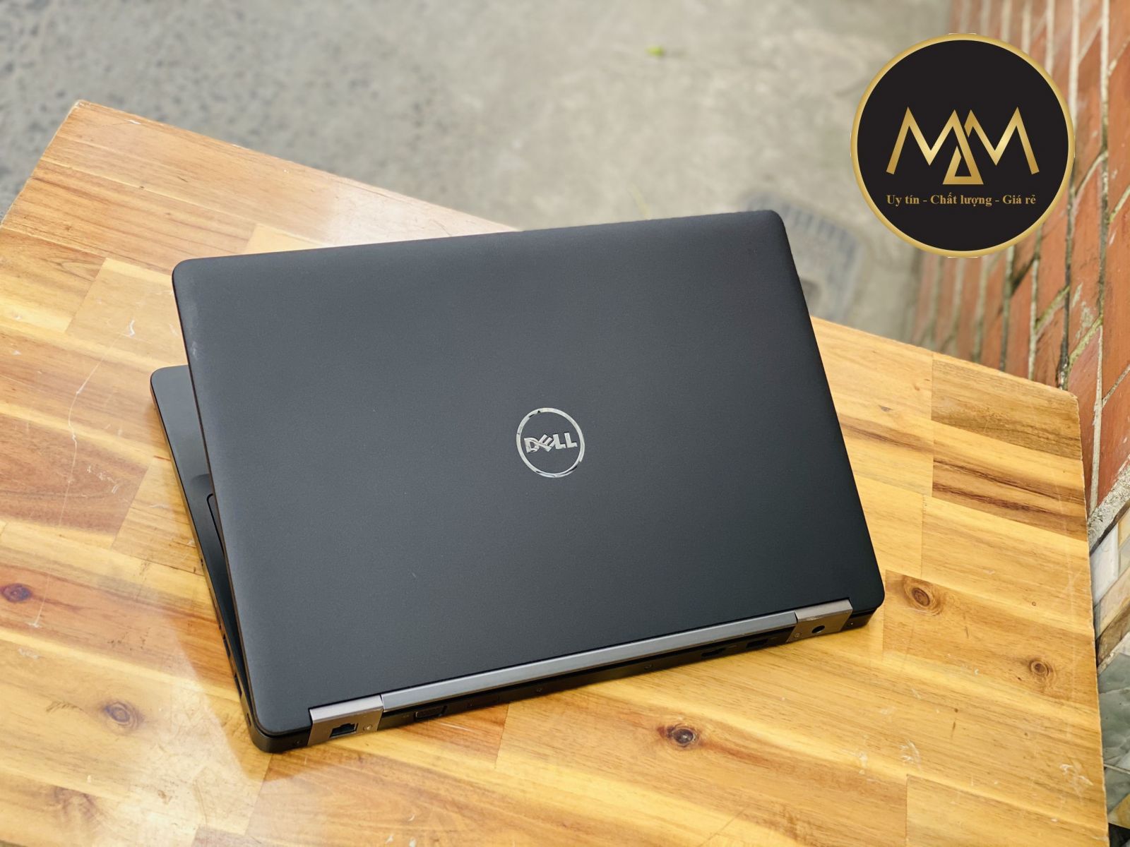 Laptop-cũ-dưới-10-triệu-đáng-mua-nhất-2023-2024-2025-2026