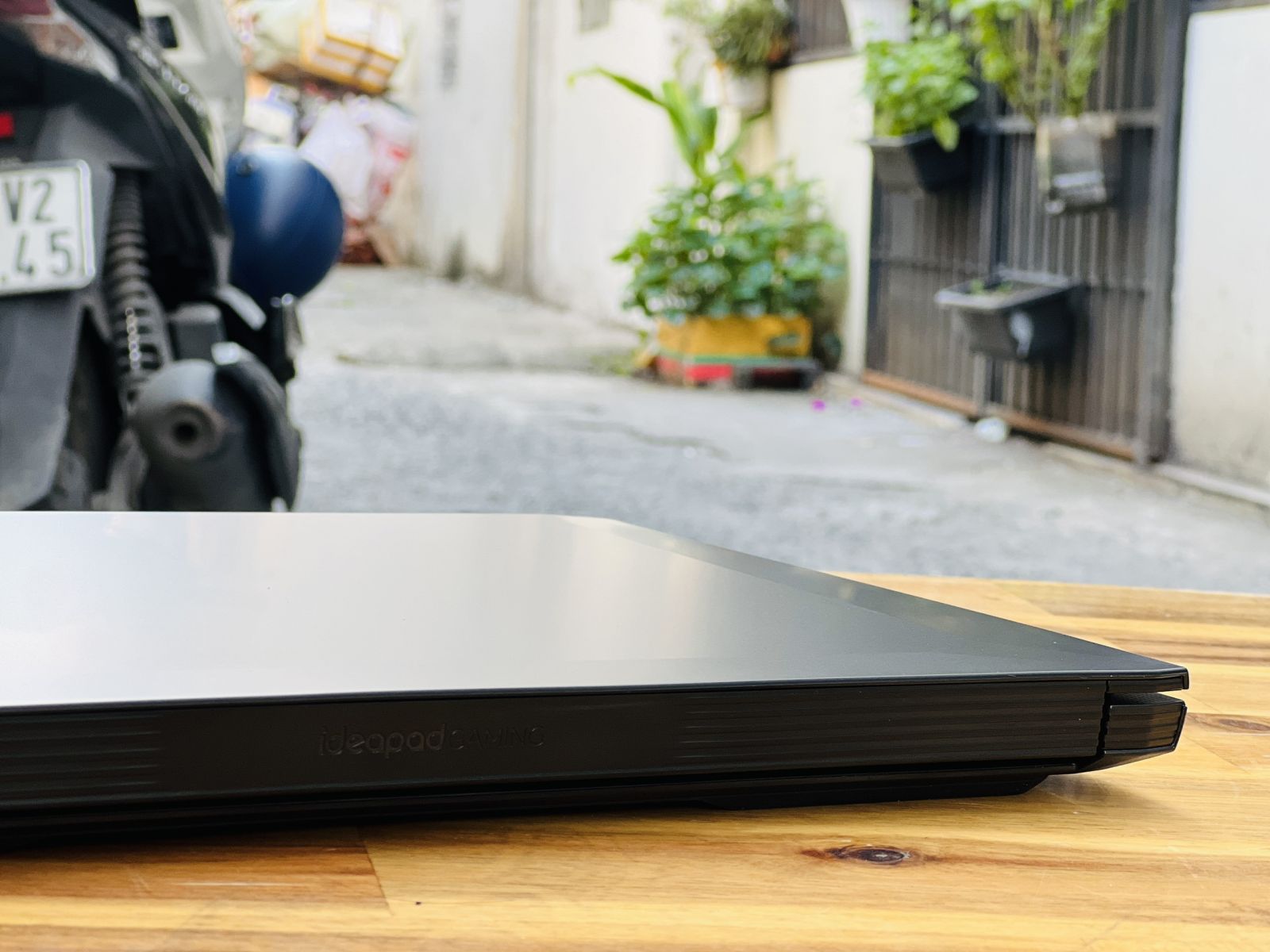Lenovo Ideapad Gaming 3 15ACH6 Ryzen 7 5800H/ SSD 512GB/ Viền Mỏng FHD 120Hz/ RTX 3050 4GB/ Chuyên Game Đồ Họa/ Giá Rẻ