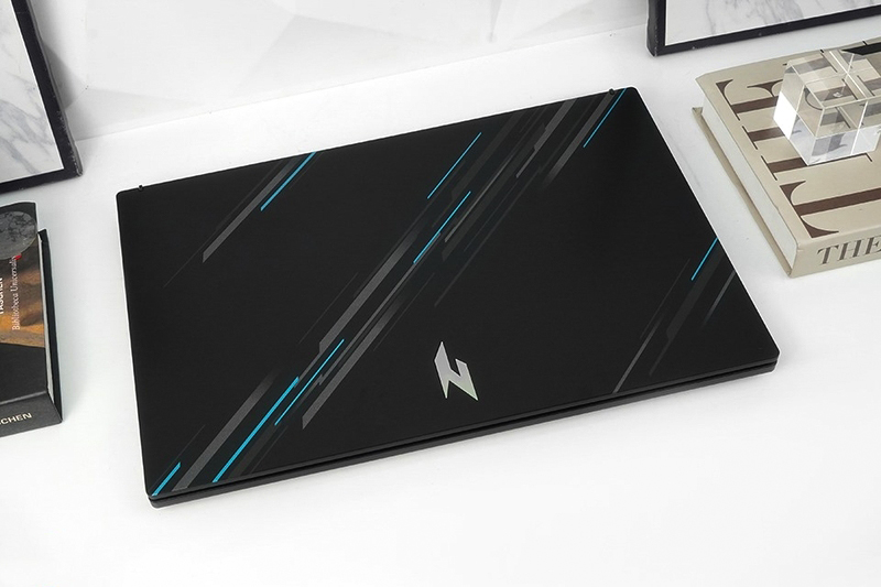 ACER NITRO V GAMING ANV15-51 i5 13420H