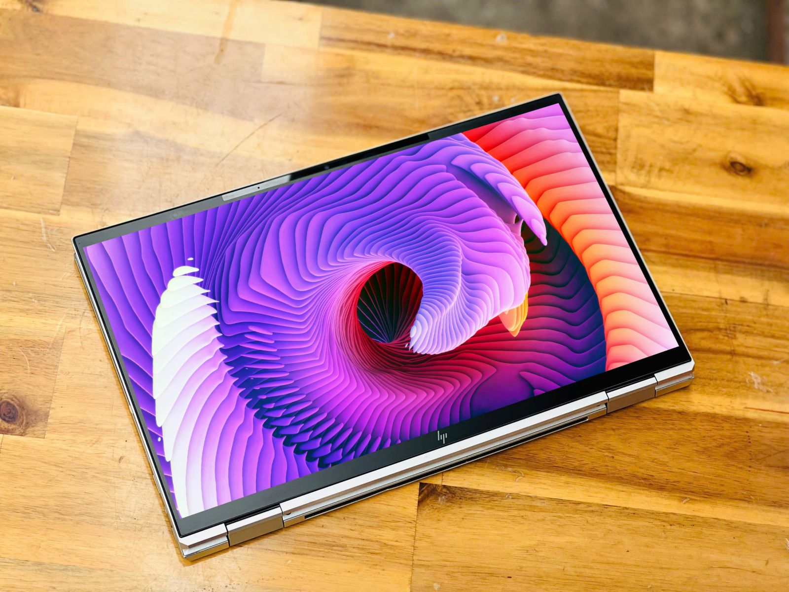 HP ELITEBOOK X360 1040 G8