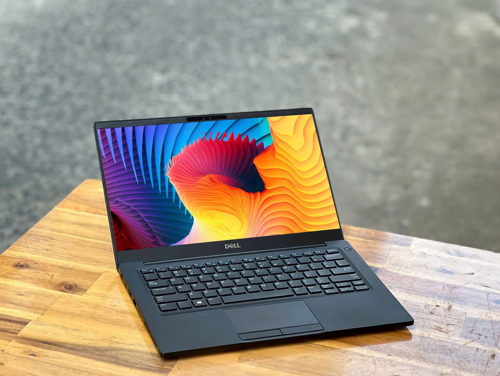 DELL LATITUDE 7390 i5 8350U