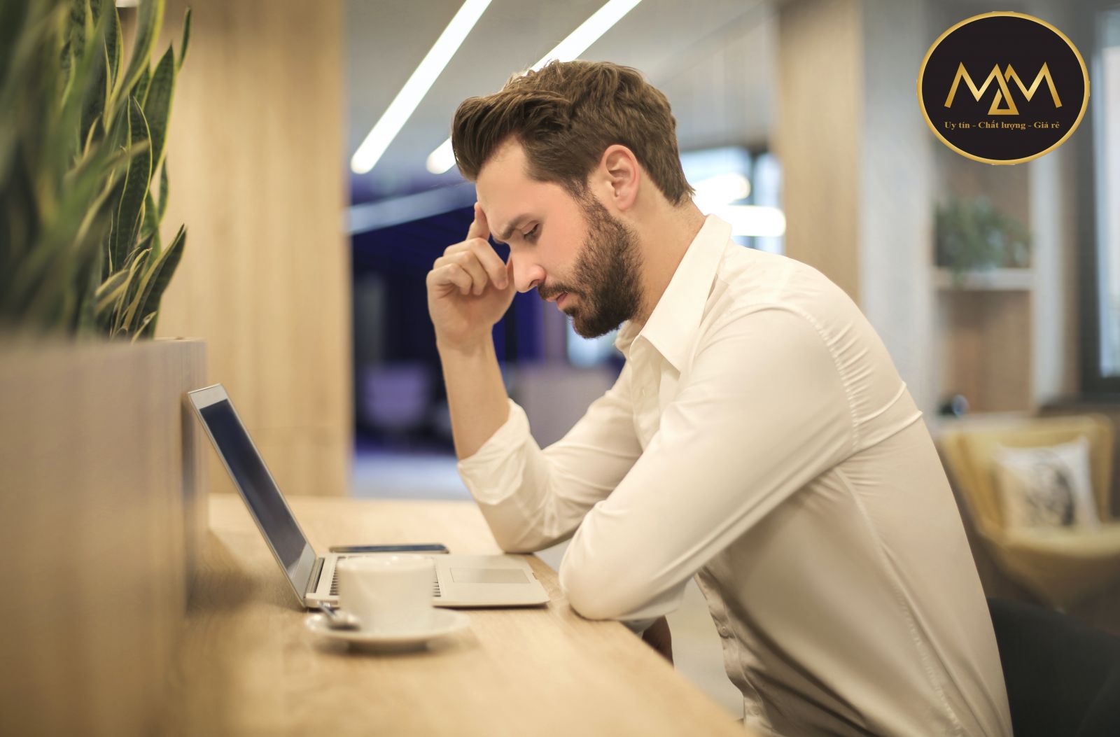 MUA LAPTOP CŨ LÀM YOUTUBE VIDEO TỐT