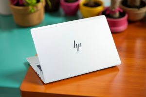 LAPTOP HP ELITEBOOK 640 G10 i7 1365U 14INCH FHD VỎ NHÔM SIÊU MỎNG NHẸ GIÁ RẺ