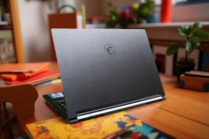 LAPTOP MSI STEALTH A16 AI+ RYZEN AI 9 365 RTX 4070 8GB 16INCH QHD 240HZ GAMING VỎ NHÔM CAO CẤP GIÁ RẺ