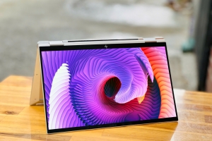 HP ELITEBOOK X360 1040 G8 i7 1185G7 RAM 16GB SSD 512GB 14INCH FHD CẢM ỨNG GẬP XOAY MÀU BẠC