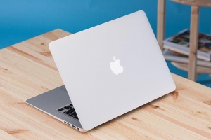 laptop cu gia re nhat tphcm