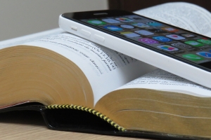 TOP CỬA HÀNG BÁN LAPTOP MACBOOK CŨ GIÁ RẺ TPHCM