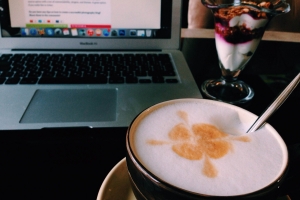 MUA LAPTOP CŨ GIAO HÀNG TẬN NƠI UY TÍN GIÁ RẺ QUẬN 8